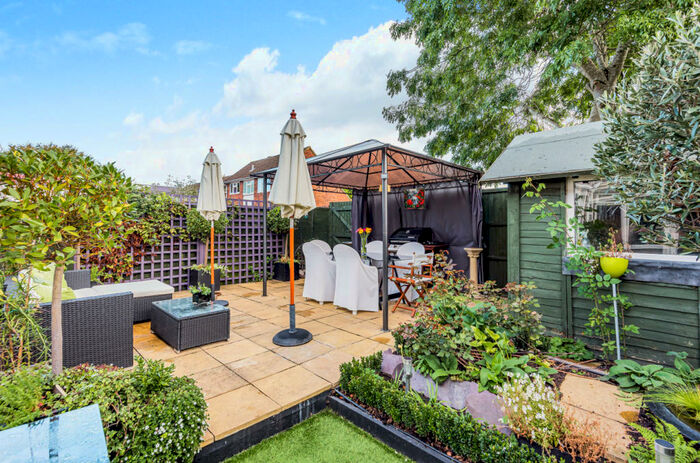 3 Bedroom Terraced House To Rent In Bishopdale, Bracknell, Berkshire, RG12