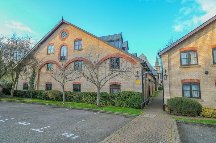 1 Bedroom Flat To Rent In River Meads, Stanstead Abbotts, Ware, SG12