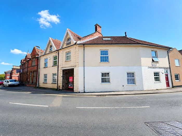 1 Bedroom Flat For Sale In Huntspill Road, Highbridge, Somerset, TA9