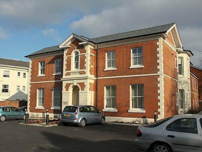 2 Bedroom Flat To Rent In Kenilworth Road, Leamington Spa, CV32