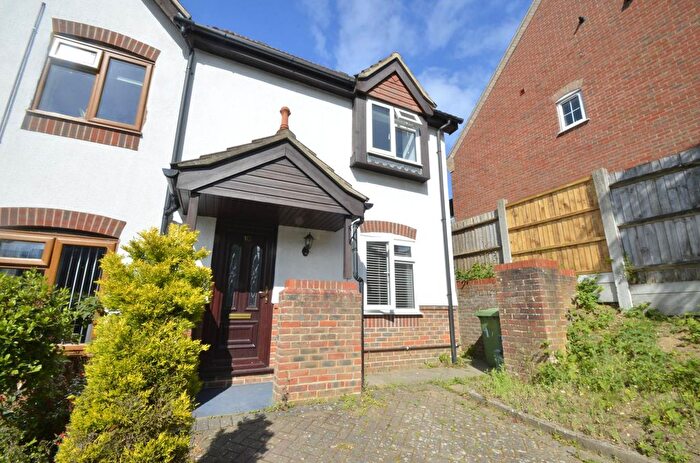 2 Bedroom End Of Terrace House To Rent In Rook Drive, Norwich, NR8