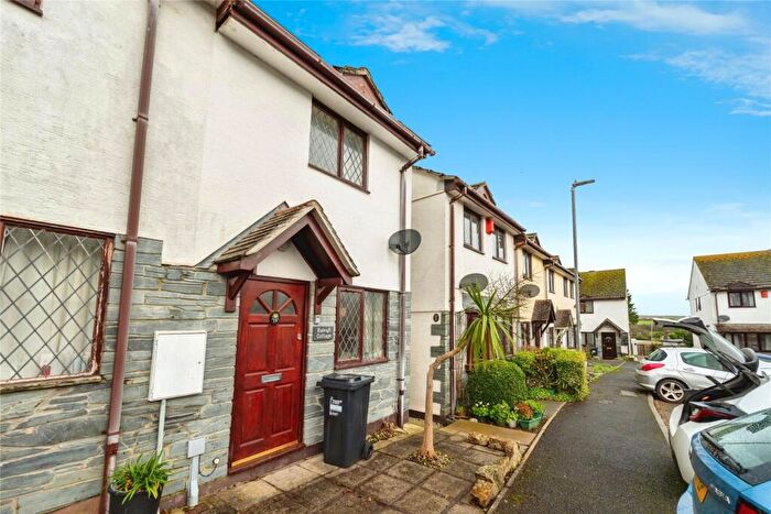 2 Bedroom End Of Terrace House For Sale In Raleigh Close, Padstow, Cornwall, PL28