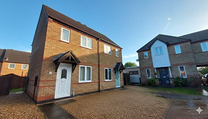 2 Bedroom Semi Detached House For Sale In Primrose Close, Morton, Bourne, PE10