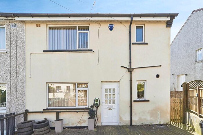 2 Bedroom Semi-Detached House For Sale In Whin Knoll Avenue, Keighley, BD21