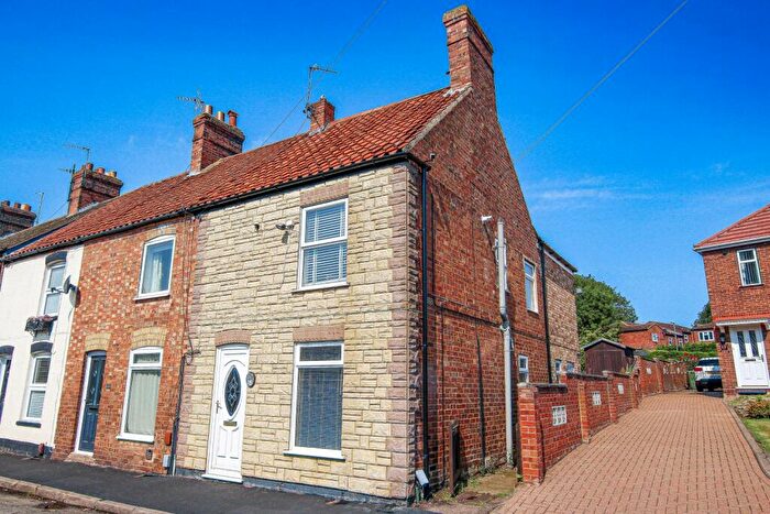 3 Bedroom End Of Terrace House To Rent In Middletons Road, Yaxley, Peterborough, Cambridgeshire, PE7