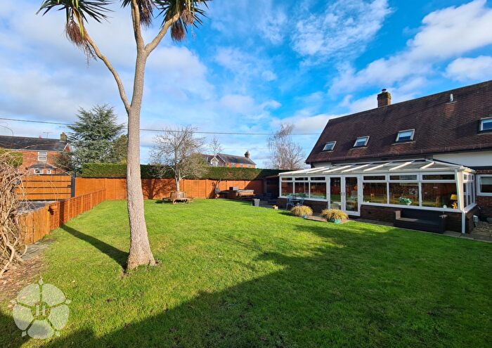4 Bedroom Detached House For Sale In The Laurels, Old Lyndhurst Road, Cadnam, Southampton, SO40