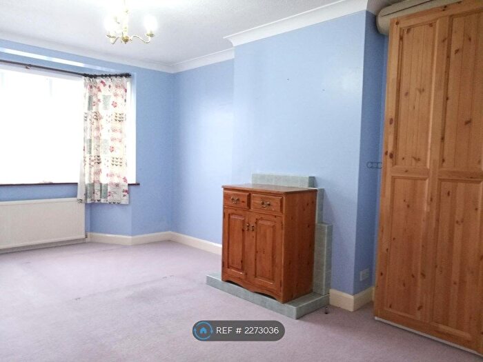 2 Bedroom Maisonette To Rent In St. Aubyns Gardens, Orpington, BR6