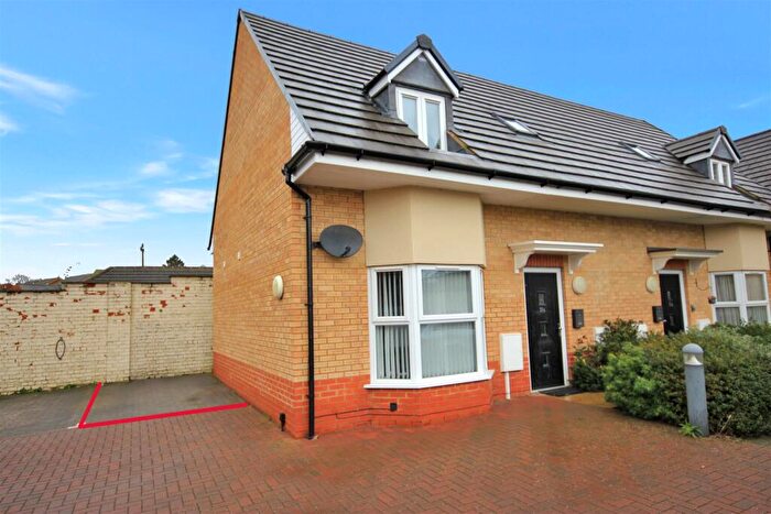 2 Bedroom Semi Detached House For Sale In Stanley Road, Wellingborough, NN8