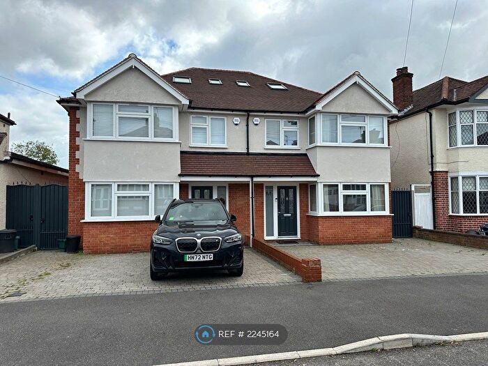 5 Bedroom Semi-Detached House To Rent In Shenley Avenue, Ruislip, HA4