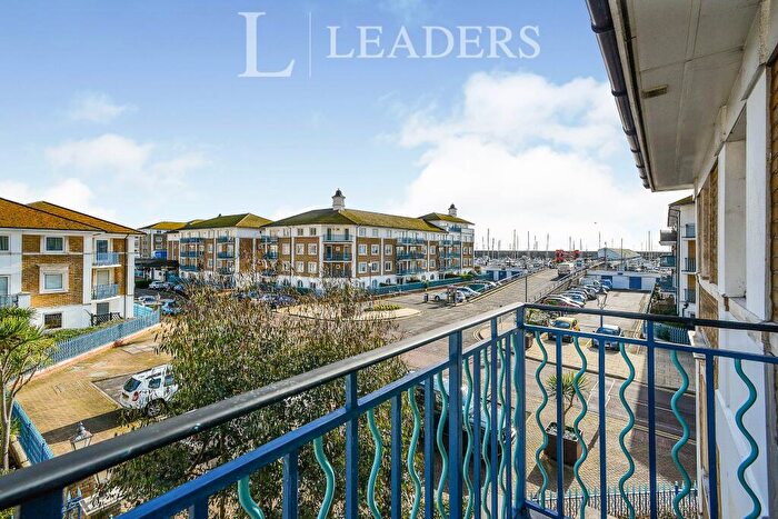 2 Bedroom Flat To Rent In Hamilton Court, The Strand, Brighton, BN2