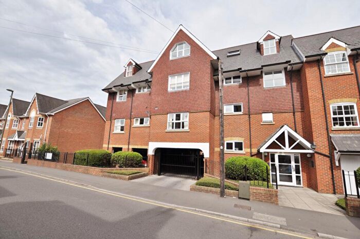 2 Bedroom Apartment To Rent In Prospect Court, Sydenham Road, Guildford, Surrey, GU1