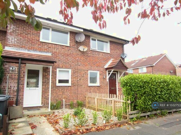 2 Bedroom Terraced House To Rent In Cadnam Way, Bournemouth, BH8