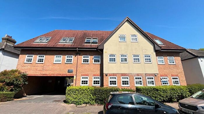 1 Bedroom Apartment To Rent In Diceland Road, Banstead, SM7
