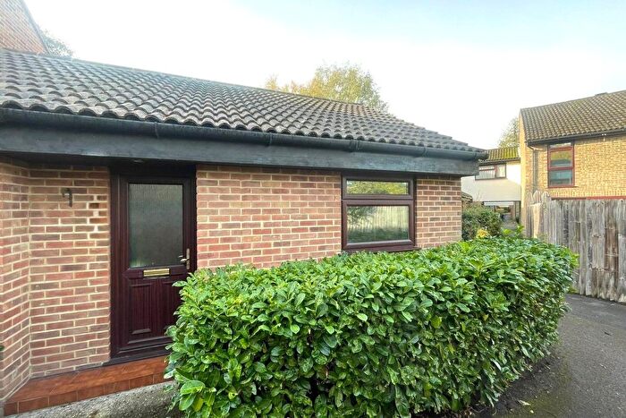 1 Bedroom Bungalow For Sale In Sycamore Drive, Ash Vale, Surrey, GU12
