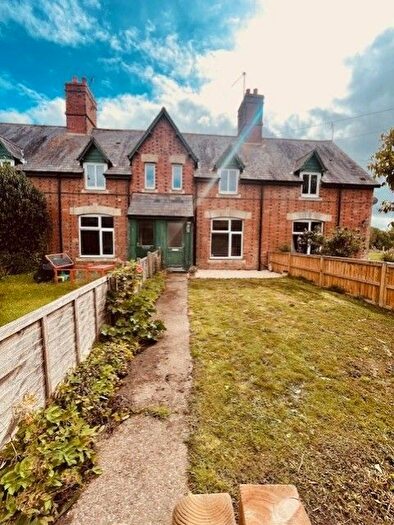 3 Bedroom Cottage To Rent In Manor House Farm Cottages, Plumpton, NN12