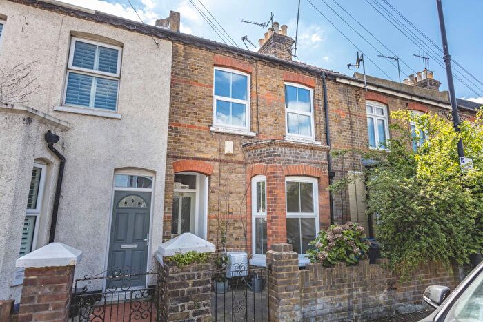 1 Bedroom Maisonette To Rent In Arthur Road, Windsor, SL4