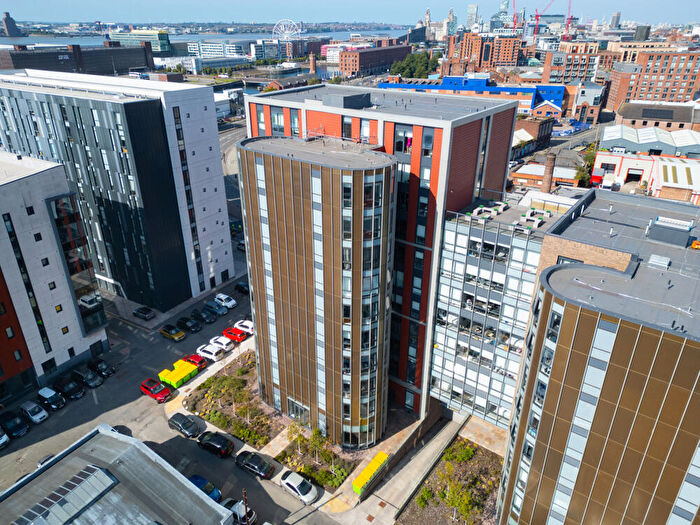 2 Bedroom Apartment For Sale In The Summit, Liverpool Baltic Triangle, L8
