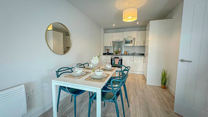 1 Bedroom Flat For Sale In One Baltic Square, Liverpool Baltic Triangle, Liverpool, L8