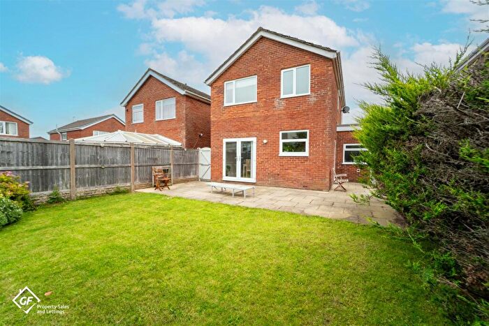 3 Bedroom Link Detached House For Sale In Willowfield Road, Heysham, Morecambe, LA3