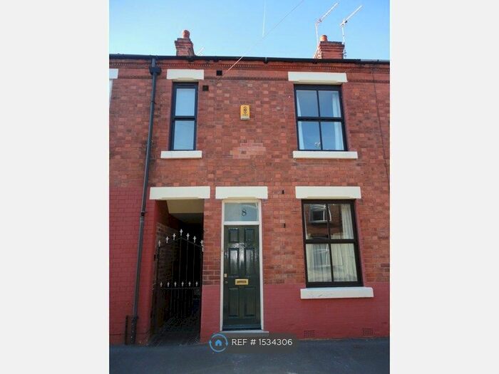 4 Bedroom Terraced House To Rent In Woodward Street, Nottingham, NG2