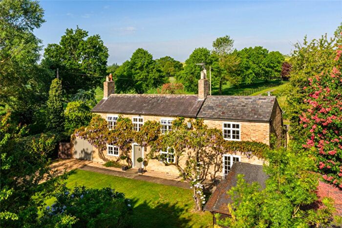 4 Bedroom Detached House For Sale In Green End, Pertenhall, Bedfordshire, MK44