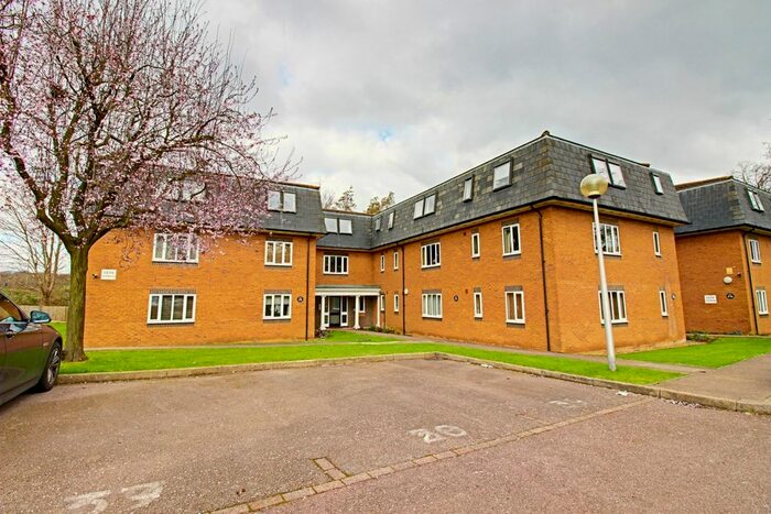 1 Bedroom Flat To Rent In Ireton Close, Muswell Hill, N10