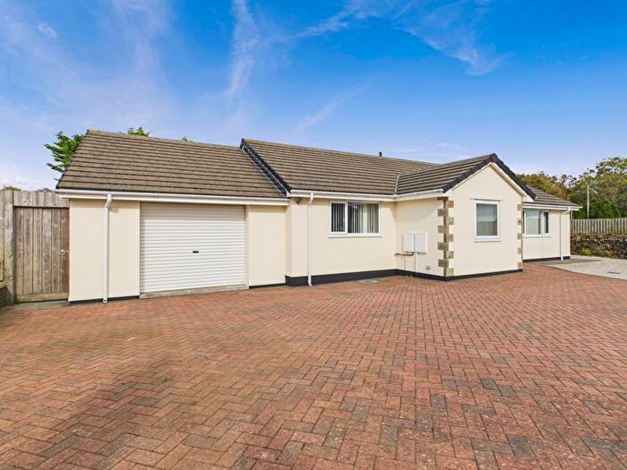 4 Bedroom Detached Bungalow For Sale In Higher West Tolgus, Redruth, TR15