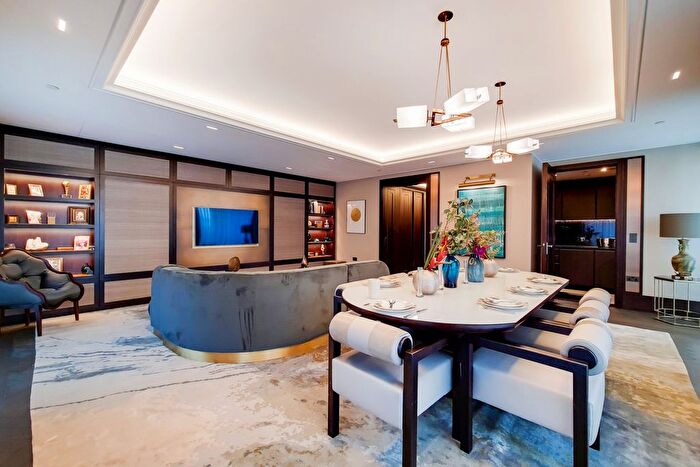 2 Bedroom Flat To Rent In Ashburton Place, London, W1J