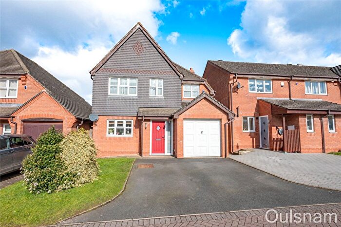 4 Bedroom Detached House For Sale In The Meadows, Catshill, Bromsgrove, Worcestershire, B61
