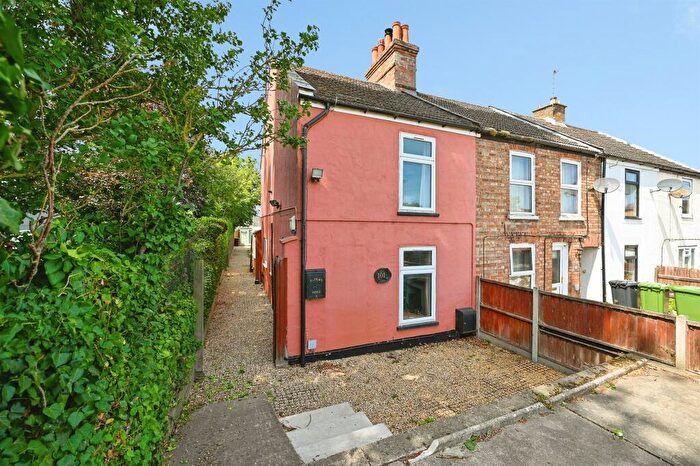 2 Bedroom End Of Terrace House For Sale In Clenchwarton Road, West Lynn, King's Lynn, PE34