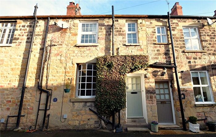 2 Bedroom Cottage For Sale In Elmwood Terrace, Collingham, Wetherby, West Yorkshire, LS22