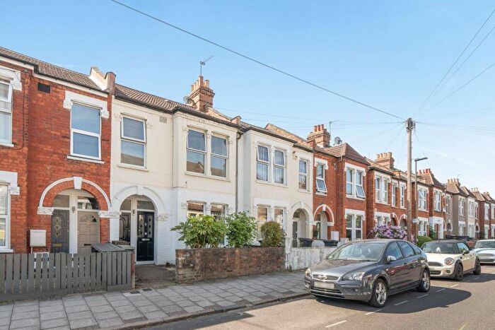 1 Bedroom Maisonette For Sale In Blandford Road, Beckenham, BR3