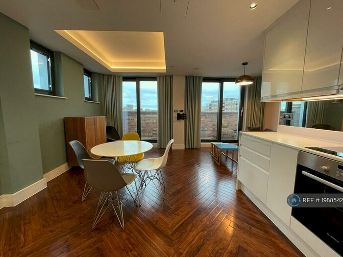 2 Bedroom Flat To Rent In Penrose Street, London, SE17