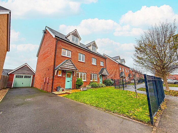 4 Bedroom Semi-detached House For Sale In Hardys Road, Bathpool, Taunton., TA2