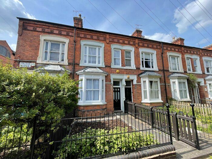 3 Bedroom Terraced House To Rent In College Avenue, Leicester, LE2