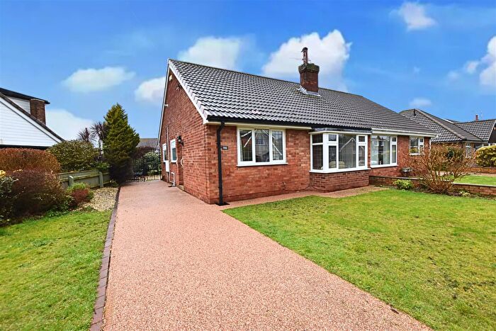 2 Bedroom Semi-Detached Bungalow For Sale In Pelham Avenue, Grimsby, DN33