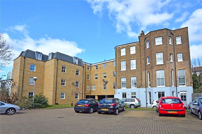 2 Bedroom Flat For Sale In Blackheath Road, Greenwich, London, SE10