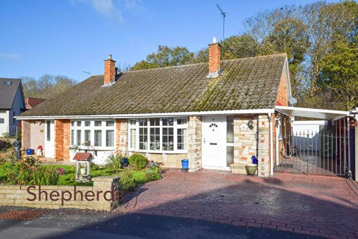 2 Bedroom Semi-Detached Bungalow For Sale In Windsor Close, Cheshunt, EN7