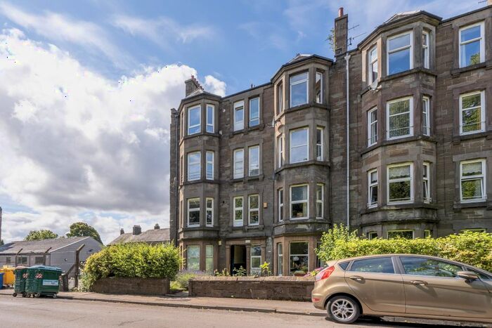 4 Bedroom Flat To Rent In Baxter Park Terrace, Dundee, DD4