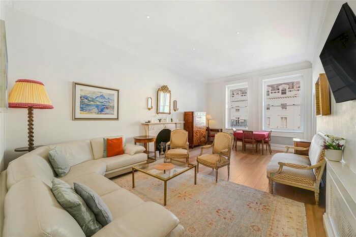 2 Bedroom Flat To Rent In Queen's Gate Terrace, London, SW7