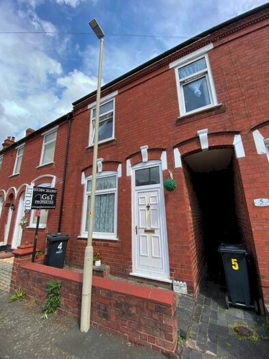 3 Bedroom Terraced House To Rent In Longfield Road, Stourbridge, DY9