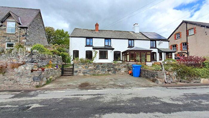 3 Bedroom End Of Terrace House To Rent In Carrog, Corwen, LL21