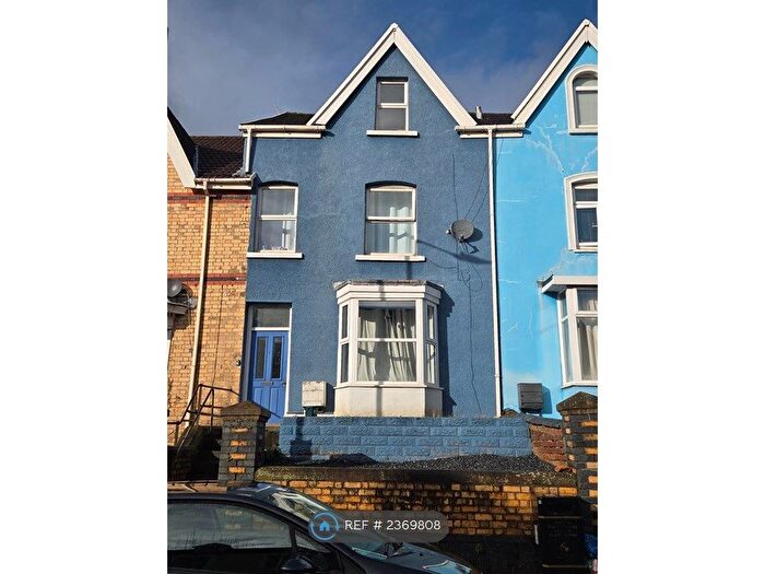 6 Bedroom Terraced House To Rent In King Edward Road, Swansea, SA1