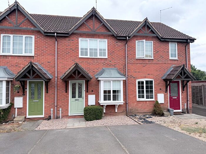 2 Bedroom Town House To Rent In Ambion Way, Hinckley, LE10