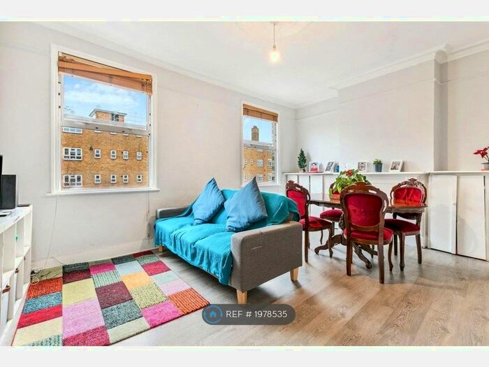 2 Bedroom Flat To Rent In Askew Road, London, W12