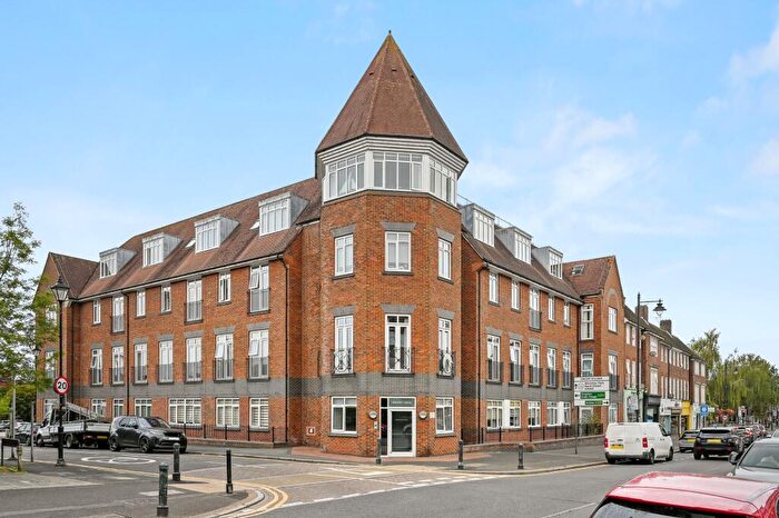 2 Bedroom Apartment For Sale In Station Way, Cheam, SM3