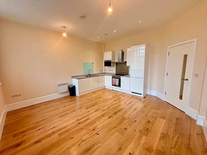 2 Bedroom Flat For Sale In The Dock Office, Salford Quays, Manchester, M50