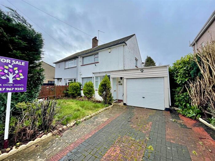 2 Bedroom Semi Detached House For Sale In New Cheltenham Road, Bristol, BS15