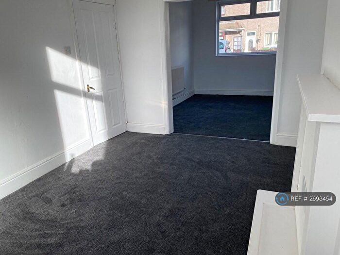 2 Bedroom Terraced House To Rent In Johnson Street, Cleethorpes, DN35