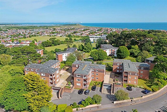 2 Bedroom Apartment For Sale In Belle Vue Crescent, Southbourne, Bournemouth, Dorset, BH6